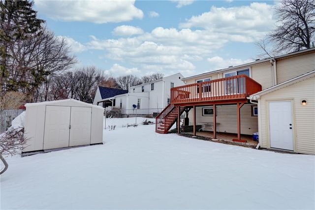 47 Newport Road, Irondequoit, NY 14622