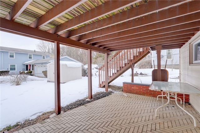 47 Newport Road, Irondequoit, NY 14622