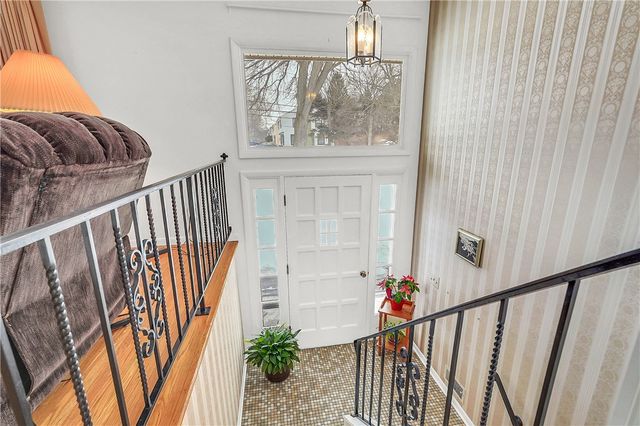 47 Newport Road, Irondequoit, NY 14622