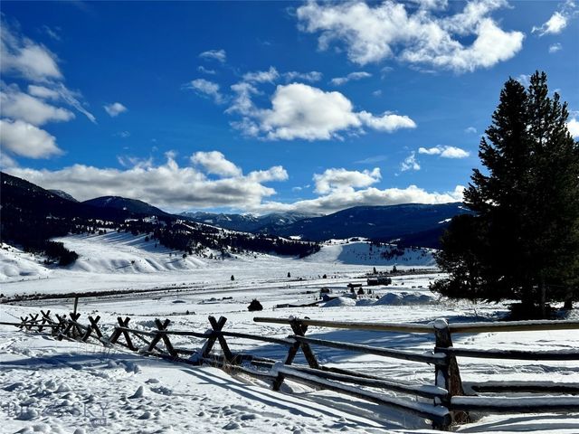 Lot 2 Riverview Lane, Gallatin Gateway, MT 59730