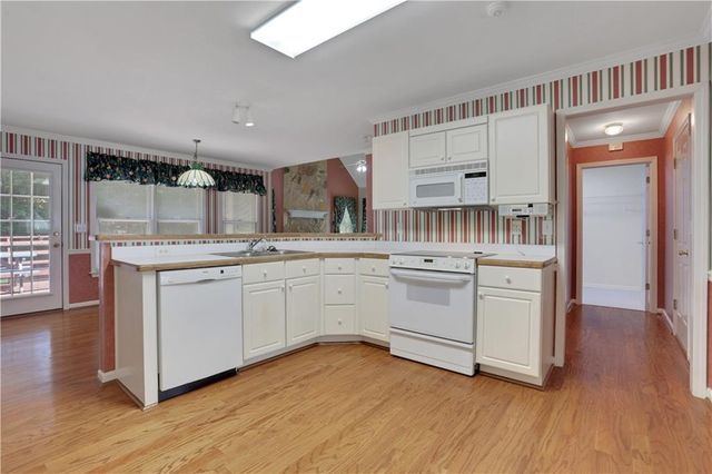 2130 Wynfield Point Drive, Buford, GA 30519