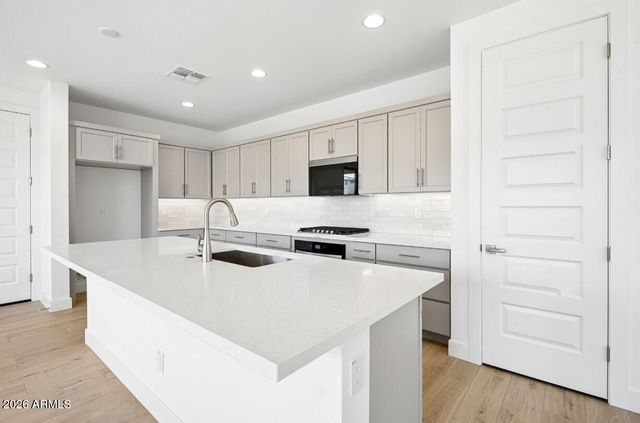 21482 E CATTLE Drive, Queen Creek, AZ 85142