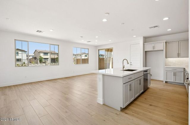 21482 E CATTLE Drive, Queen Creek, AZ 85142