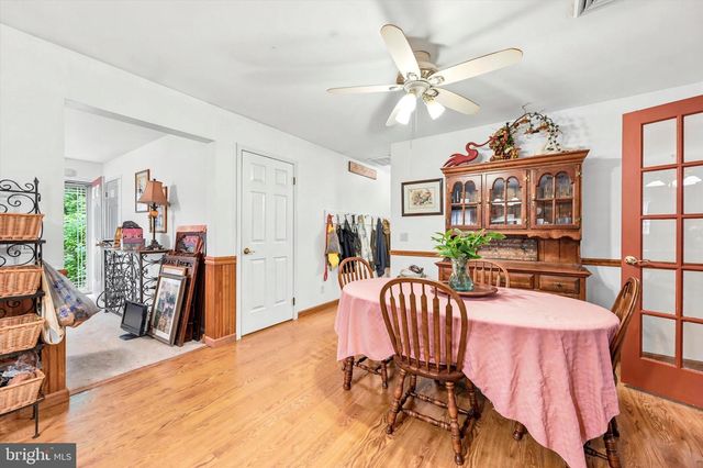 10 HOMESTEAD LN, Cochranville, PA 19330