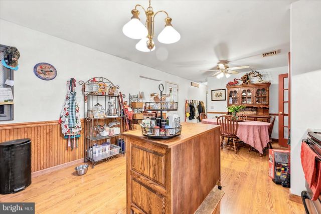 10 HOMESTEAD LN, Cochranville, PA 19330