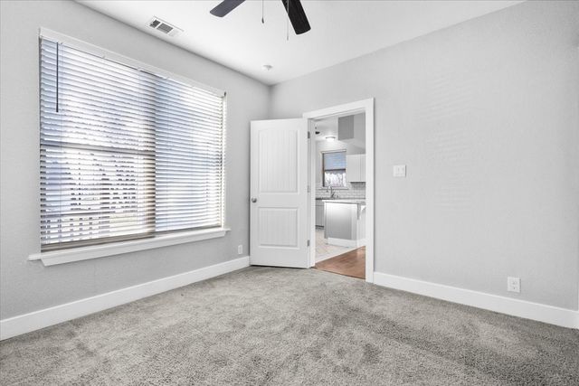 419 W 5th Street, Bonham, TX 75418