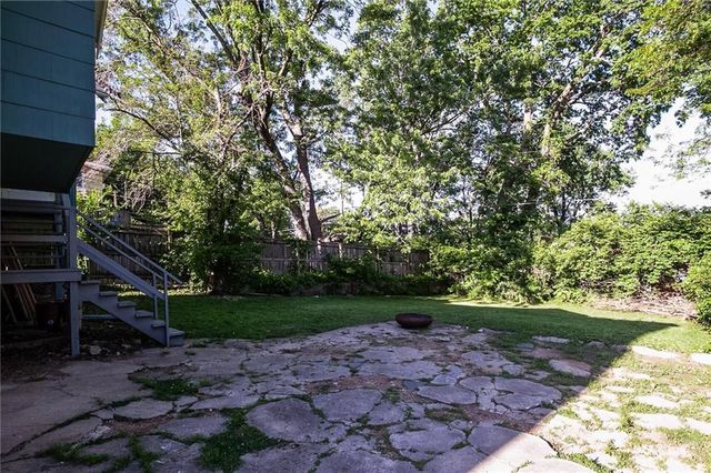 5117 Virginia Avenue, Kansas City, MO 64110