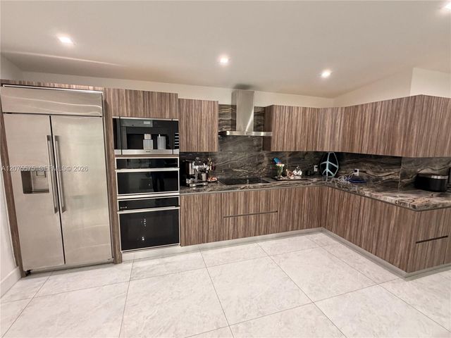13200 SW 25th Street, Miami, FL 33175