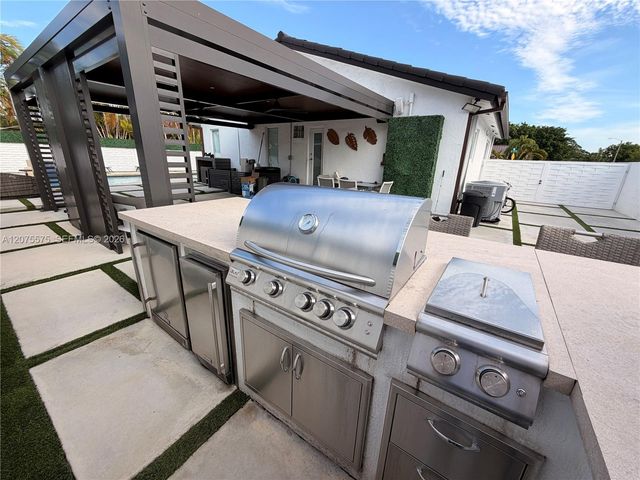 13200 SW 25th Street, Miami, FL 33175