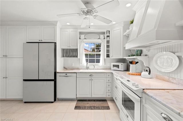 38 7th ST, Bonita Springs, FL 34134