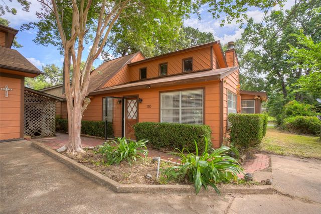 130 S Oak Bluff Drive, Trinity, TX 75862