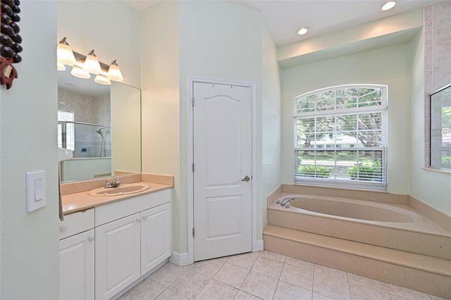 14722 1ST AVENUE E, Bradenton, FL 34212