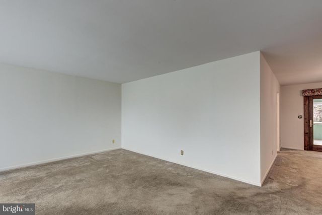 2507 GILLIS RD, Mount Airy, MD 21771