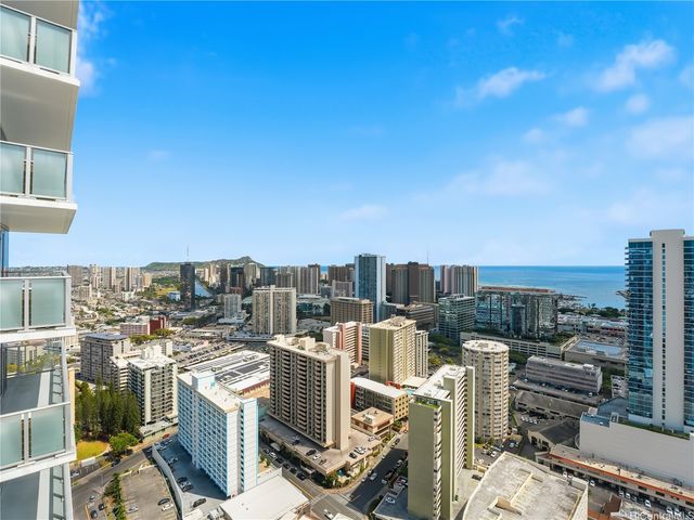 1500 Rycroft Street 4018R, Honolulu, HI 96814