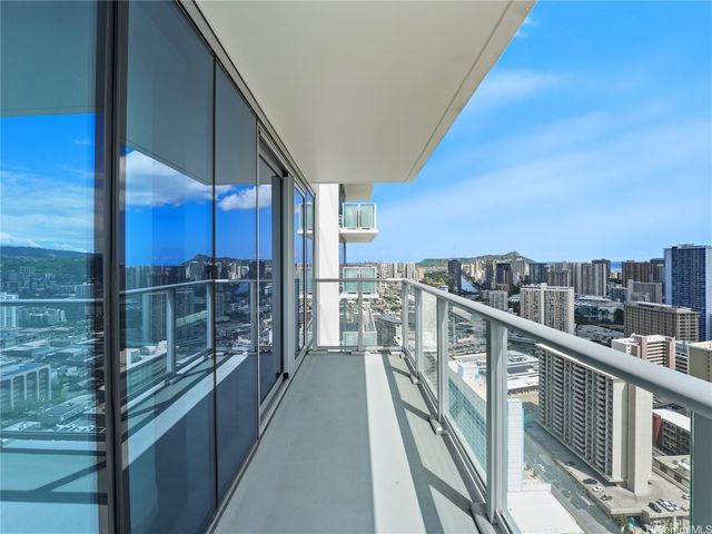 1500 Rycroft Street 4018R, Honolulu, HI 96814