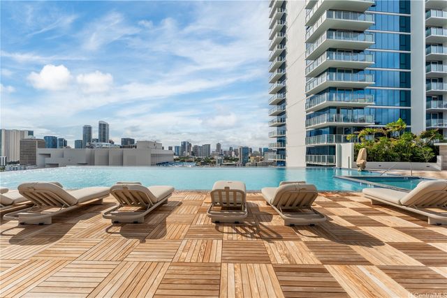 1500 Rycroft Street 4018R, Honolulu, HI 96814