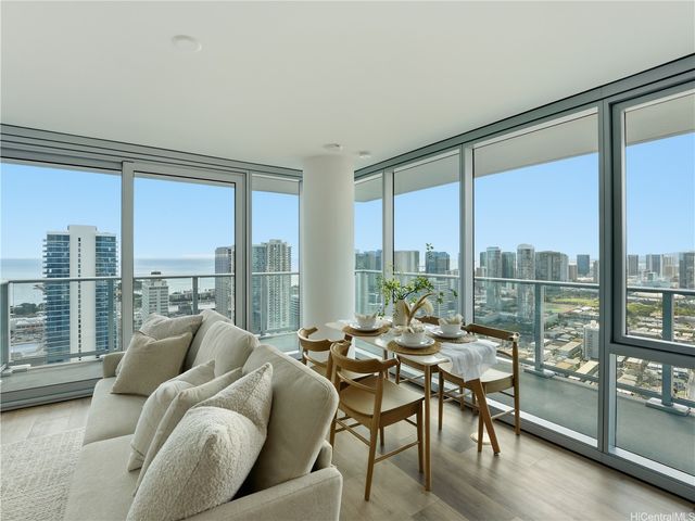 1500 Rycroft Street 4018R, Honolulu, HI 96814