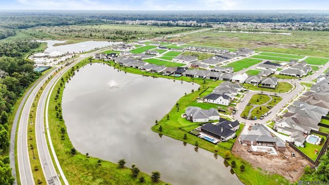 2625 Harveston Mill Dr, Baton Rouge, LA 70810