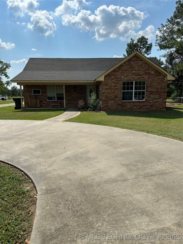 1011 N 49th, Durant, OK 74701