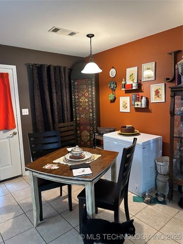 1011 N 49th, Durant, OK 74701