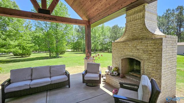 25908 Camden Court, Athens, AL 35613