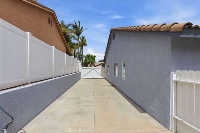 3027 Geranium Way, Corona, CA 92881