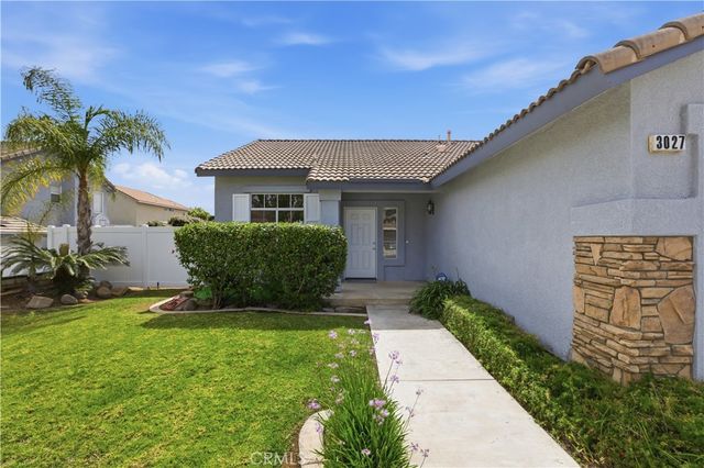 3027 Geranium Way, Corona, CA 92881