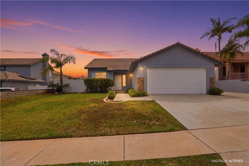 3027 Geranium Way, Corona, CA 92881