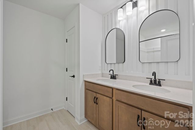 2027 Waxhaw Crossing Drive, Waxhaw, NC 28173