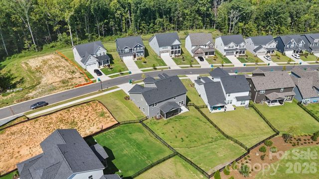 2027 Waxhaw Crossing Drive, Waxhaw, NC 28173