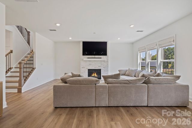 2027 Waxhaw Crossing Drive, Waxhaw, NC 28173