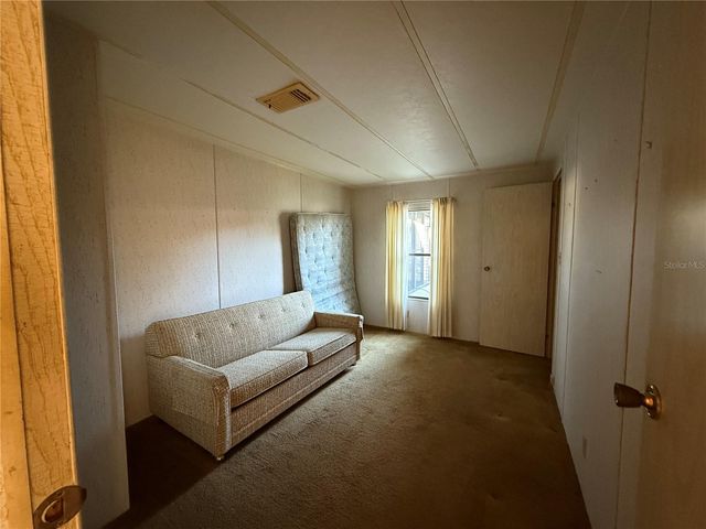 108 WINTERBERRY AVENUE, Wildwood, FL 34785