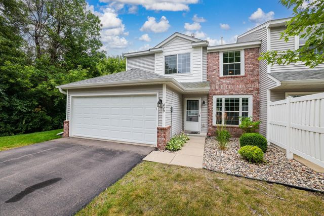 429 Wilderness Drive, Chaska, MN 55318