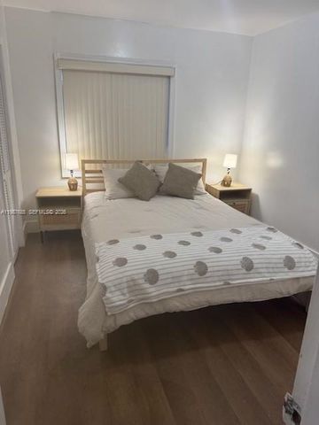 2354 NW 93rd Ter, Miami, FL 33147