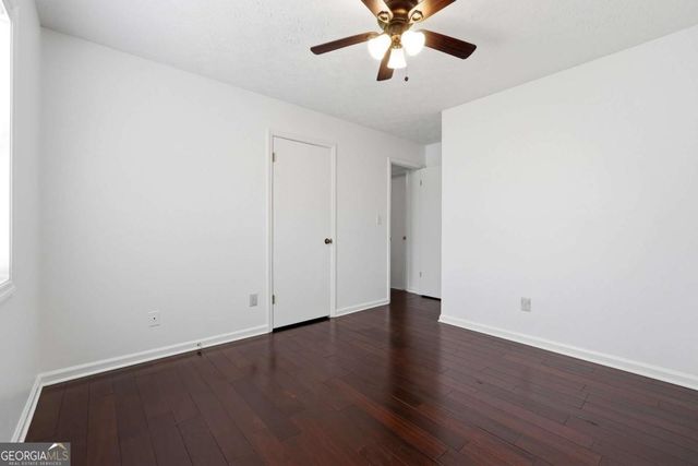 5720 Deerfield Place NW, Kennesaw, GA 30144