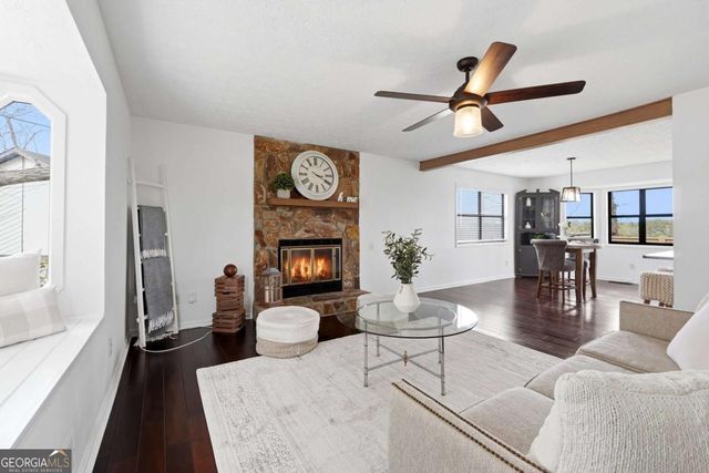 5720 Deerfield Place NW, Kennesaw, GA 30144