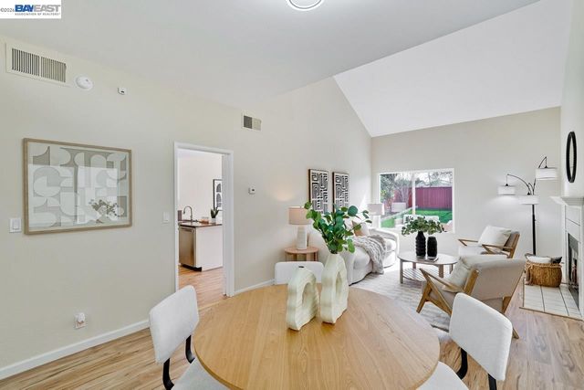 4691 Rousillon Ave, Fremont, CA 94555