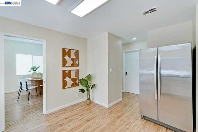 4691 Rousillon Ave, Fremont, CA 94555