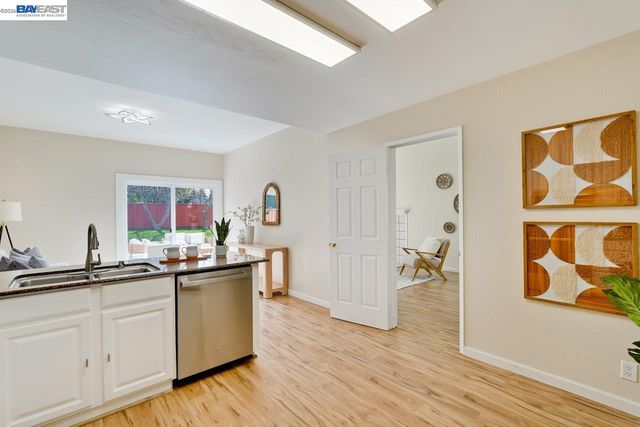 4691 Rousillon Ave, Fremont, CA 94555