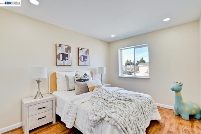 4691 Rousillon Ave, Fremont, CA 94555