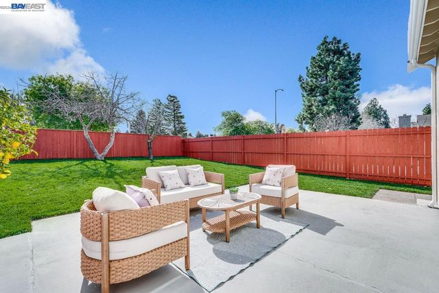 4691 Rousillon Ave, Fremont, CA 94555