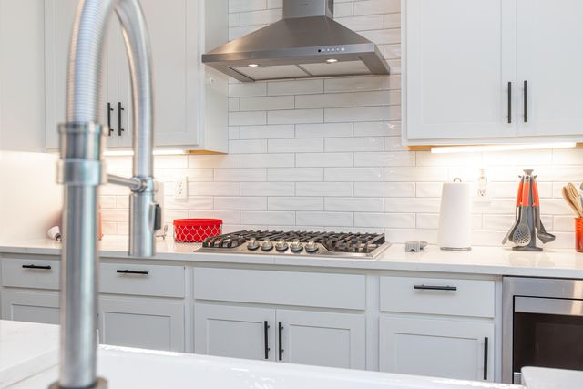 3032 Rosewood Drive, Versailles, KY 40383