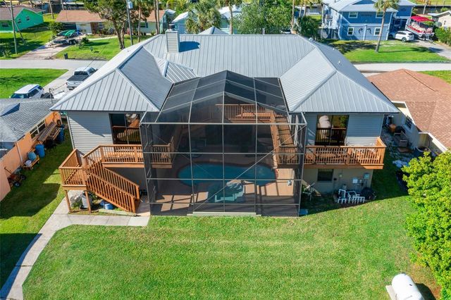 2050 NW 18TH STREET, Crystal River, FL 34428