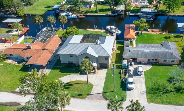 2050 NW 18TH STREET, Crystal River, FL 34428