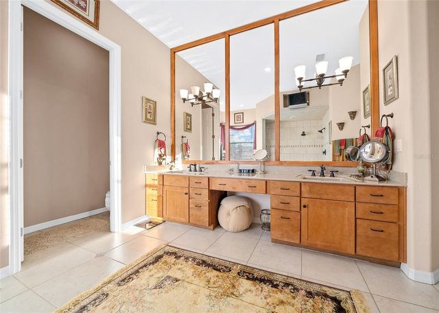 2050 NW 18TH STREET, Crystal River, FL 34428