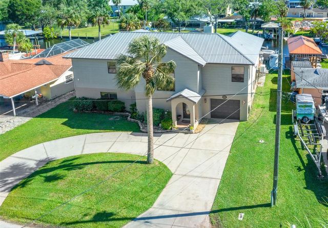 2050 NW 18TH STREET, Crystal River, FL 34428