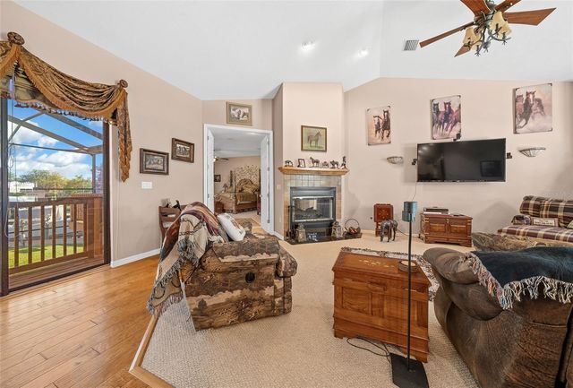 2050 NW 18TH STREET, Crystal River, FL 34428