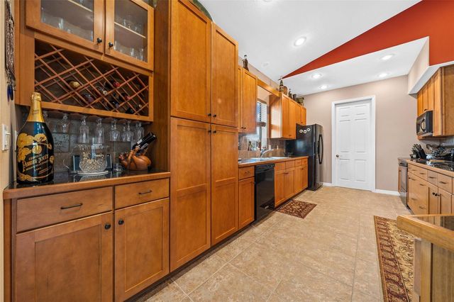 2050 NW 18TH STREET, Crystal River, FL 34428