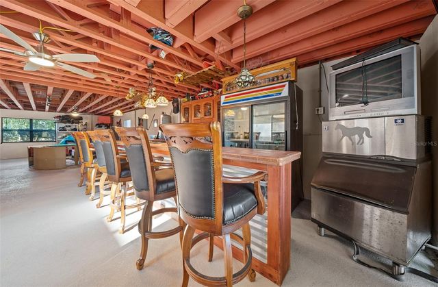 2050 NW 18TH STREET, Crystal River, FL 34428