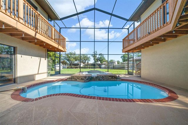 2050 NW 18TH STREET, Crystal River, FL 34428